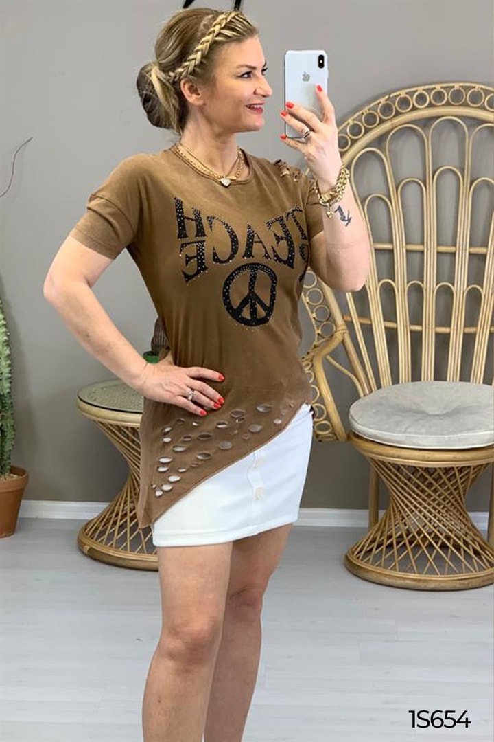 Taş Baskılı Asimetrik Kesim Tshirt