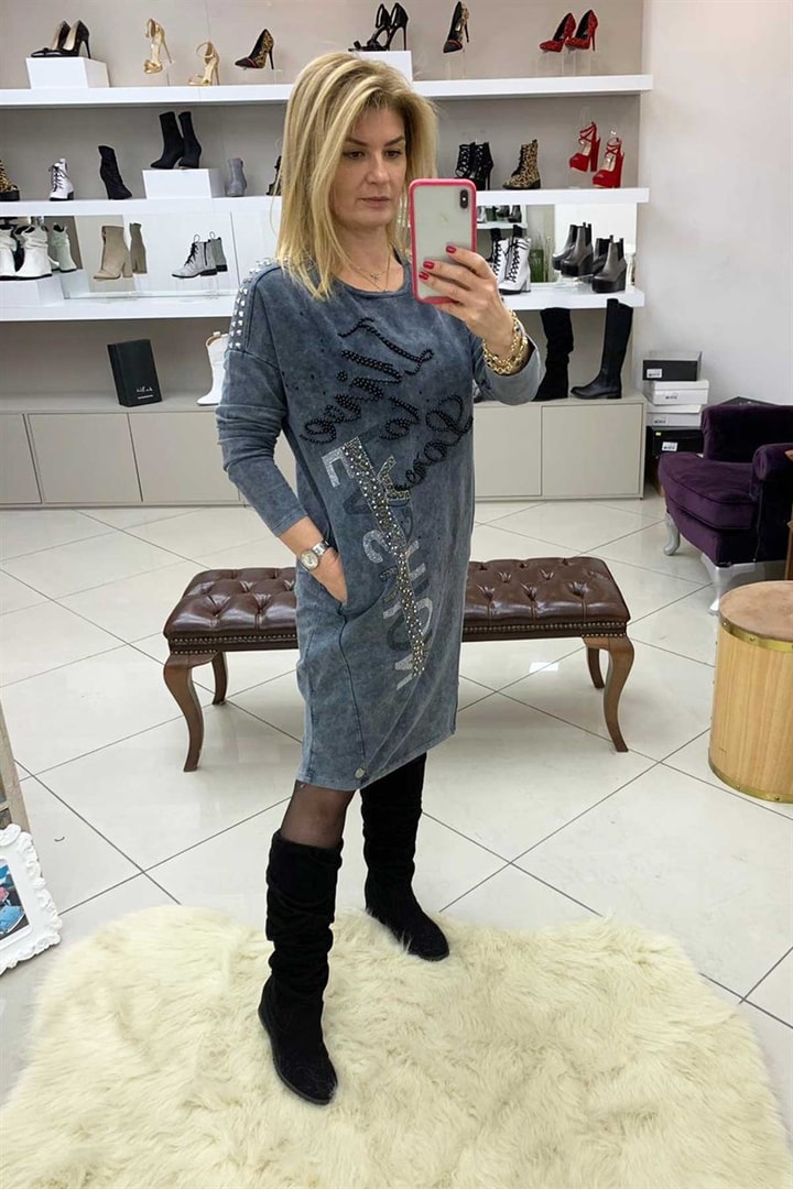 Taş İşlemeli Elbise