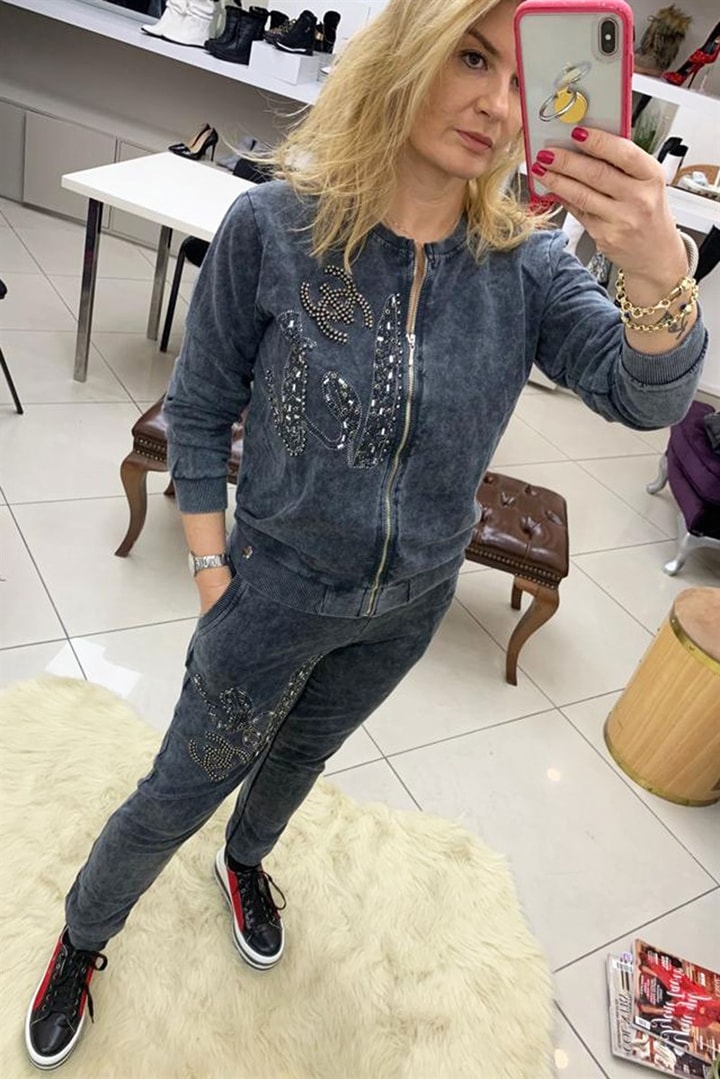 Taş İşlemeli Eşofman Takımı