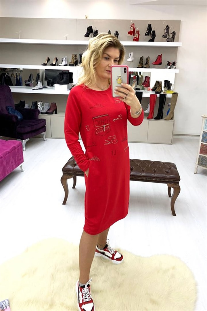 Taşlı Elbise