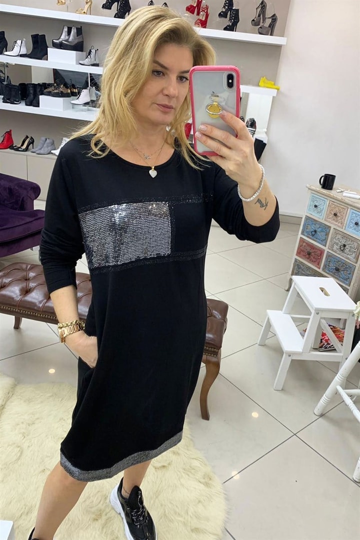 Taşlı Elbise