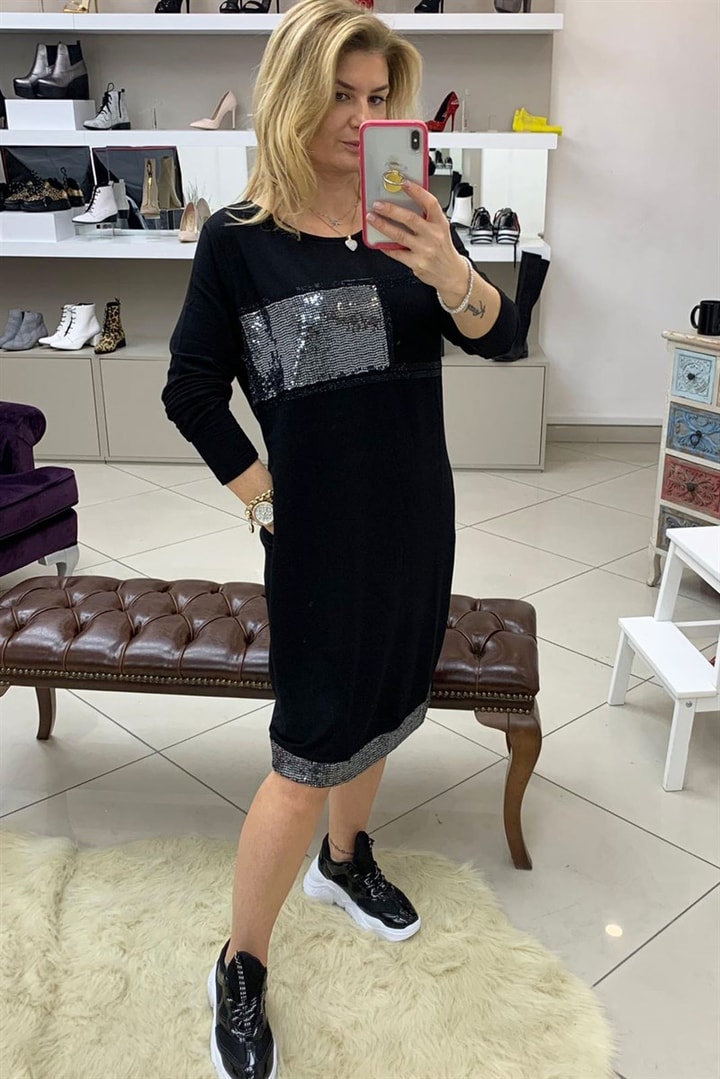 Taşlı Elbise