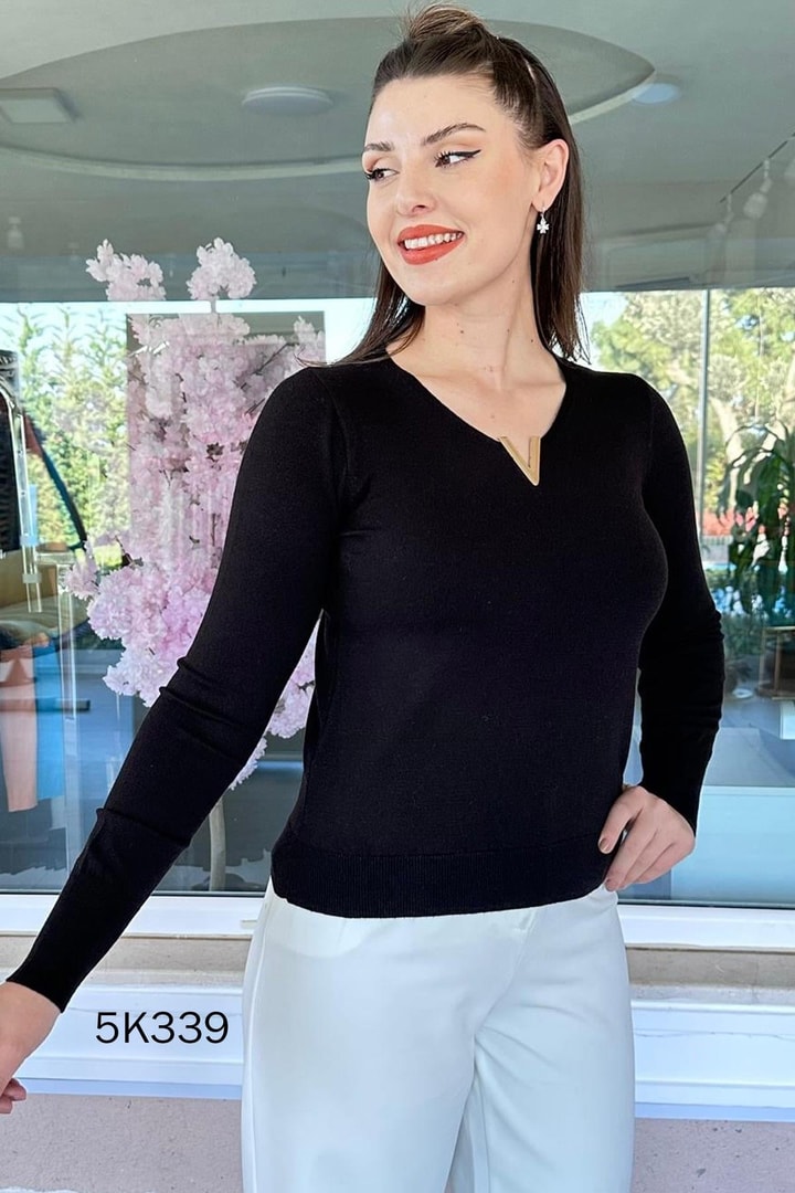 V Tokalı Triko Bluz