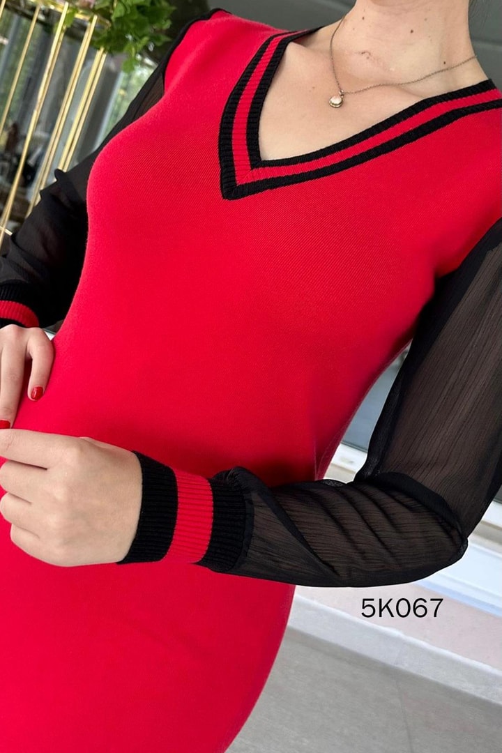 V Yaka Kolları Tül Triko Elbise