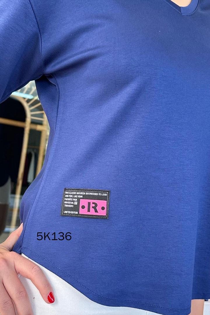 V Yaka Modal Kumaş Sweatshirt