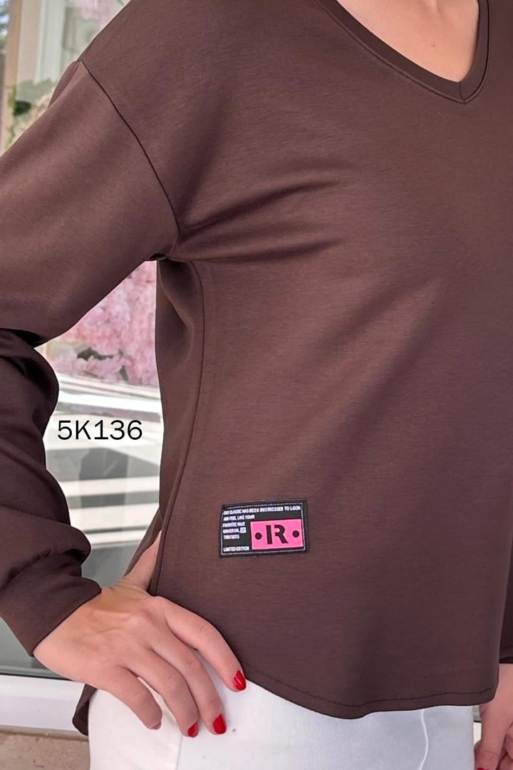 V Yaka Modal Kumaş Sweatshirt