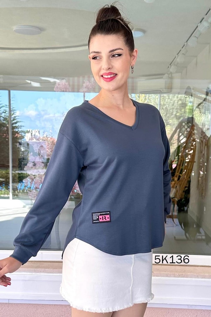 V Yaka Modal Kumaş Sweatshirt