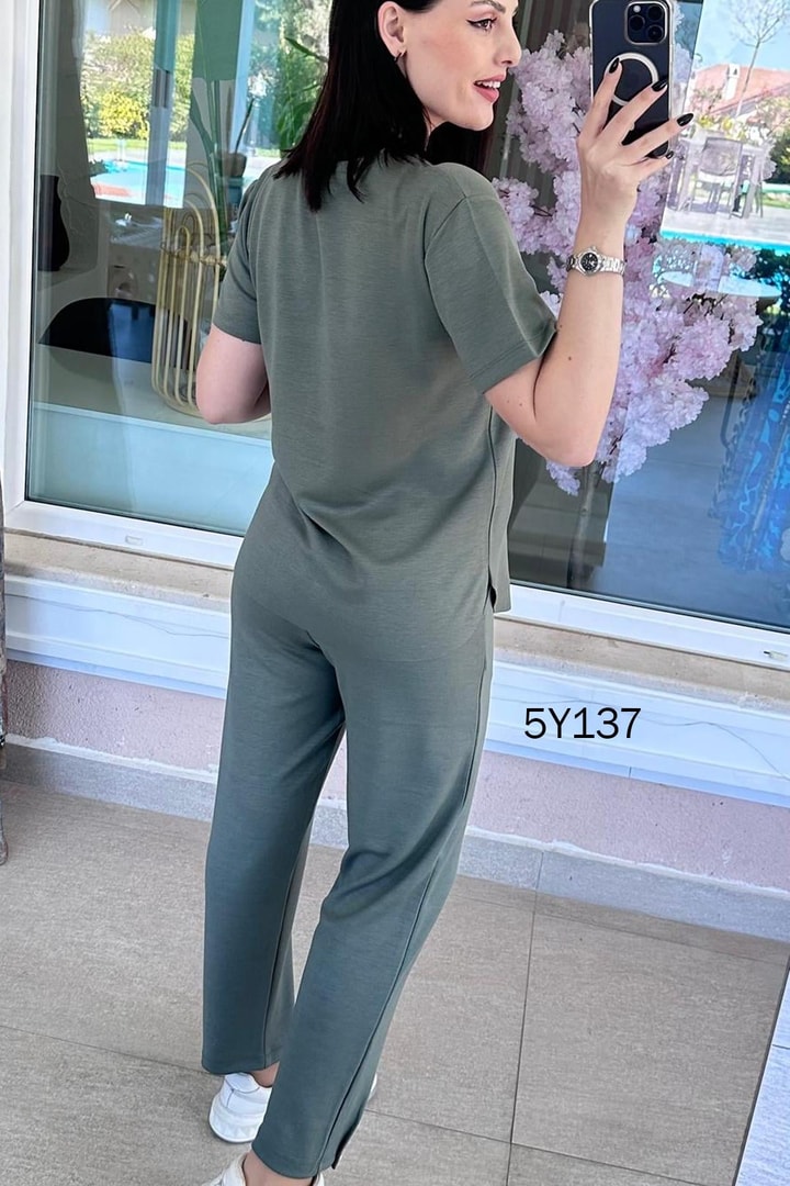 V Yaka Modal Takım