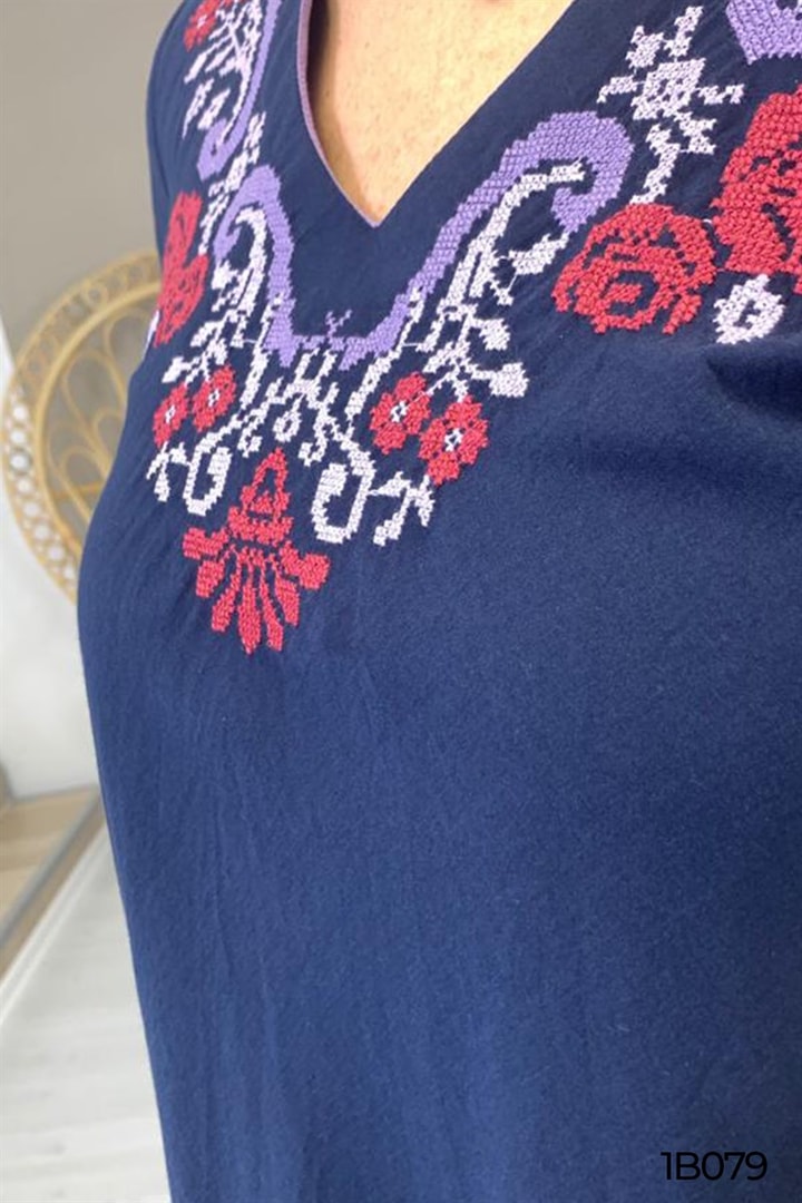 V Yaka Otantik Etnik Elbise