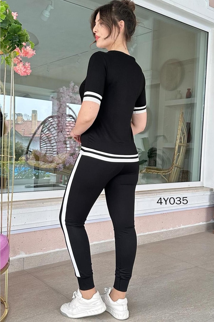 V Yaka Şeritli 2 İplik Takım