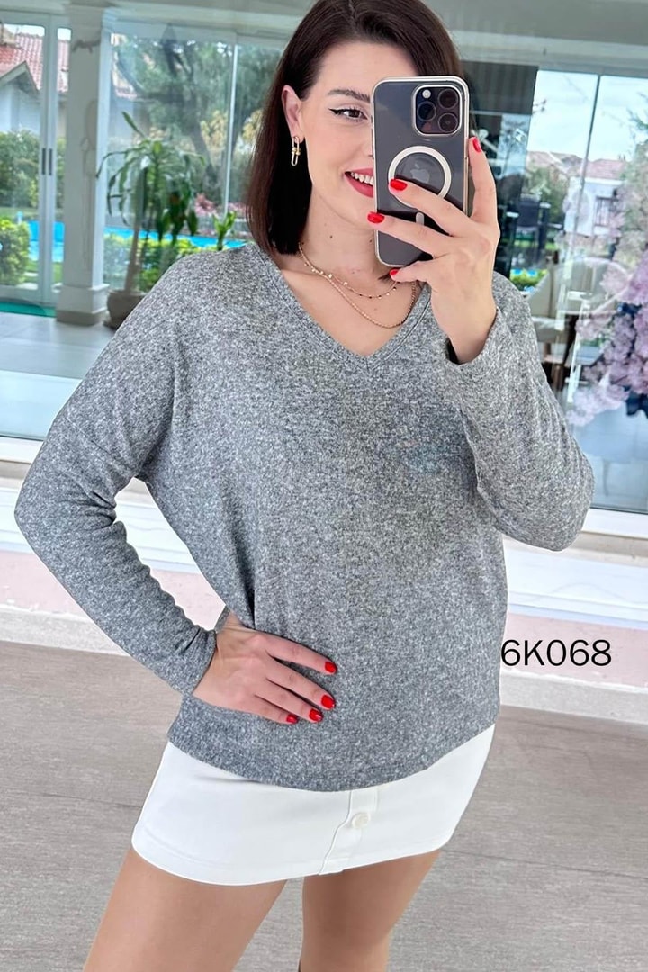 V Yaka Yarasa Kol Yumoş Triko Bluz