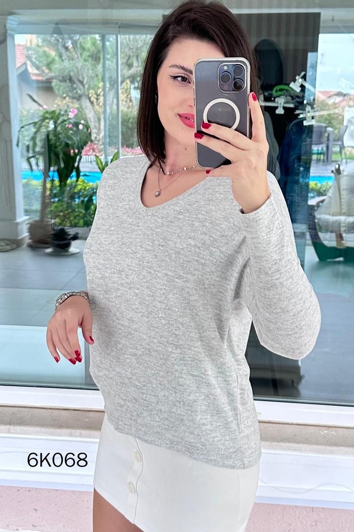 V Yaka Yarasa Kol Yumoş Triko Bluz