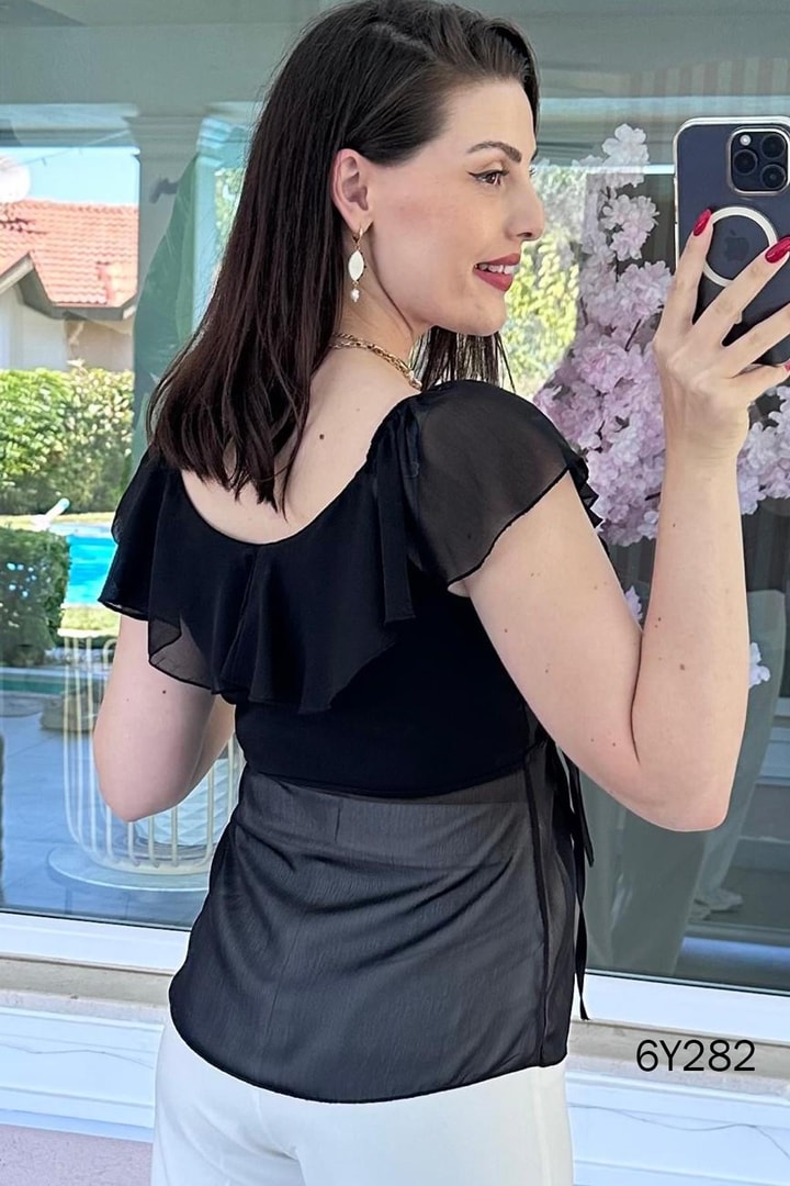 Volanlı Şifon Bluz