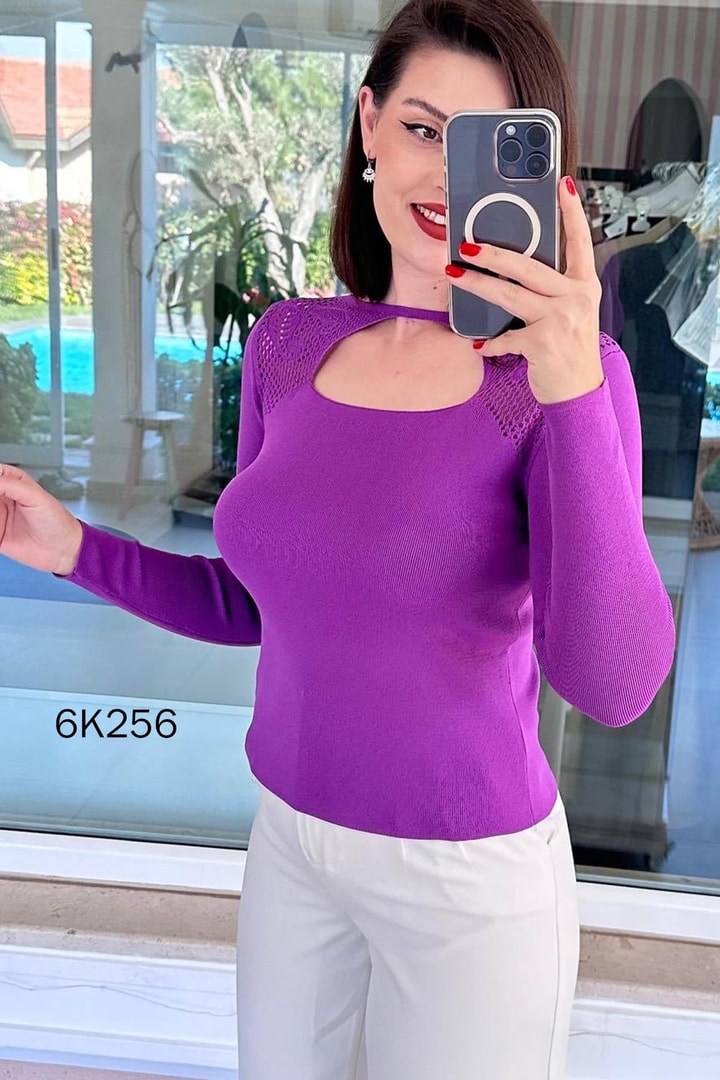 Yaka Altı Açık Ajurlu Triko Body
