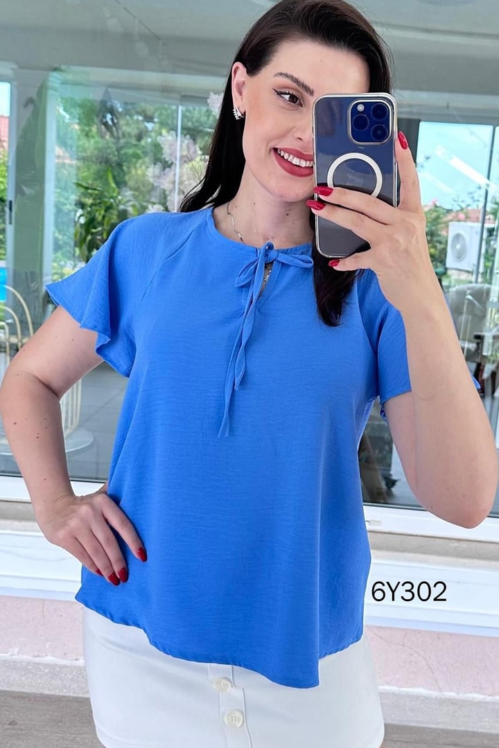 Yakası Bağcıklı Aerobin Bluz