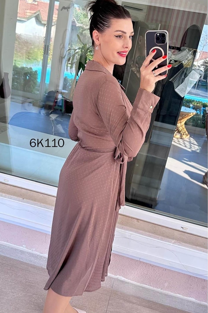 Yandan Bağlamalı Jakarlı Saten Elbise
