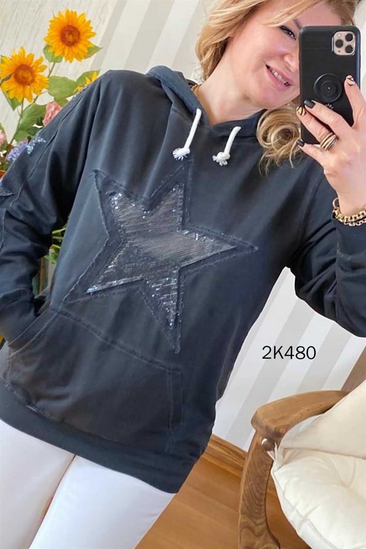 Yıldız Baskılı Kapşonlu Sweatshırt