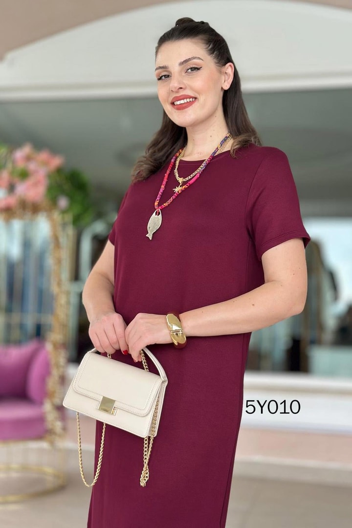 Yırtmaçlı Kristal Elbise