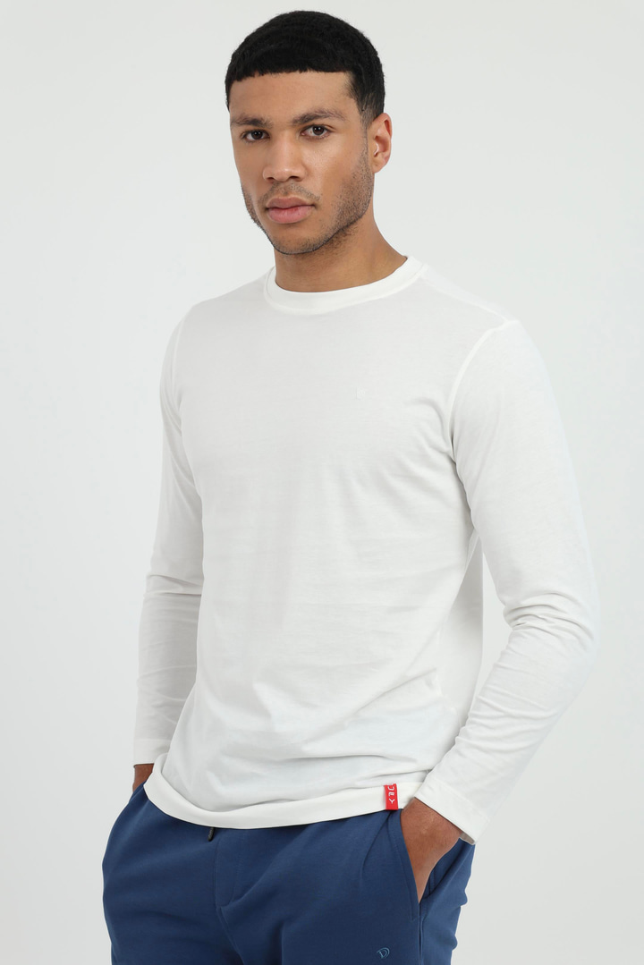 Beyaz Basic O Yaka Erkek Uzun Kollu T-Shirt