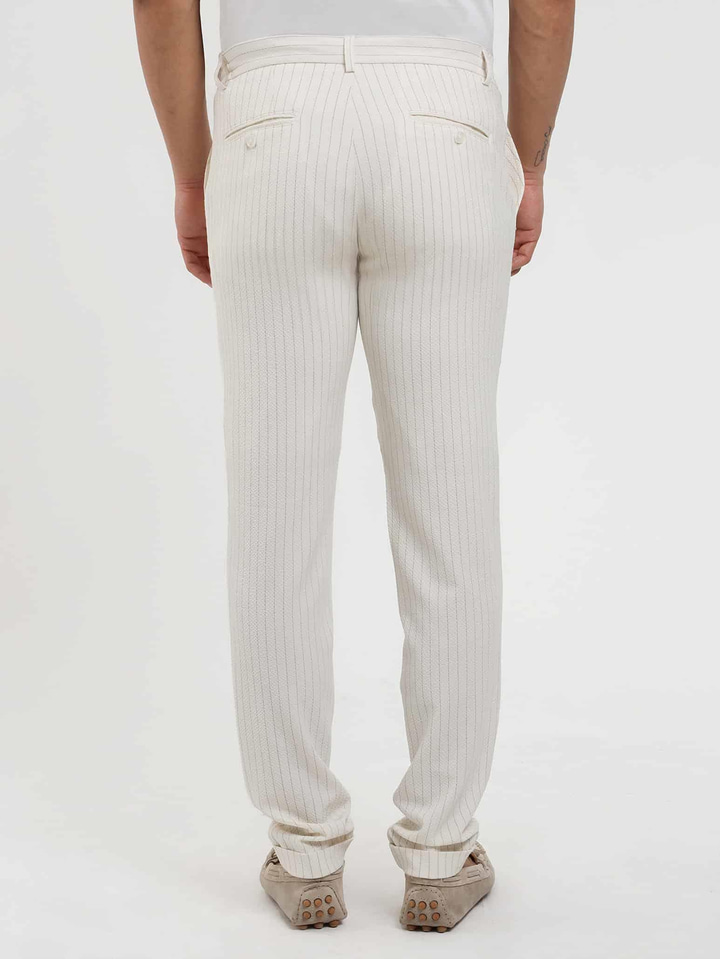 Ekru Erkek Slim Fit Çizgili Gofre Desenli Pantolon 