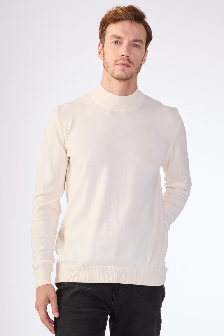 Ekru Yarım Balıkçı %100 Pamuk Düz Renk Slim Fit Erkek Triko