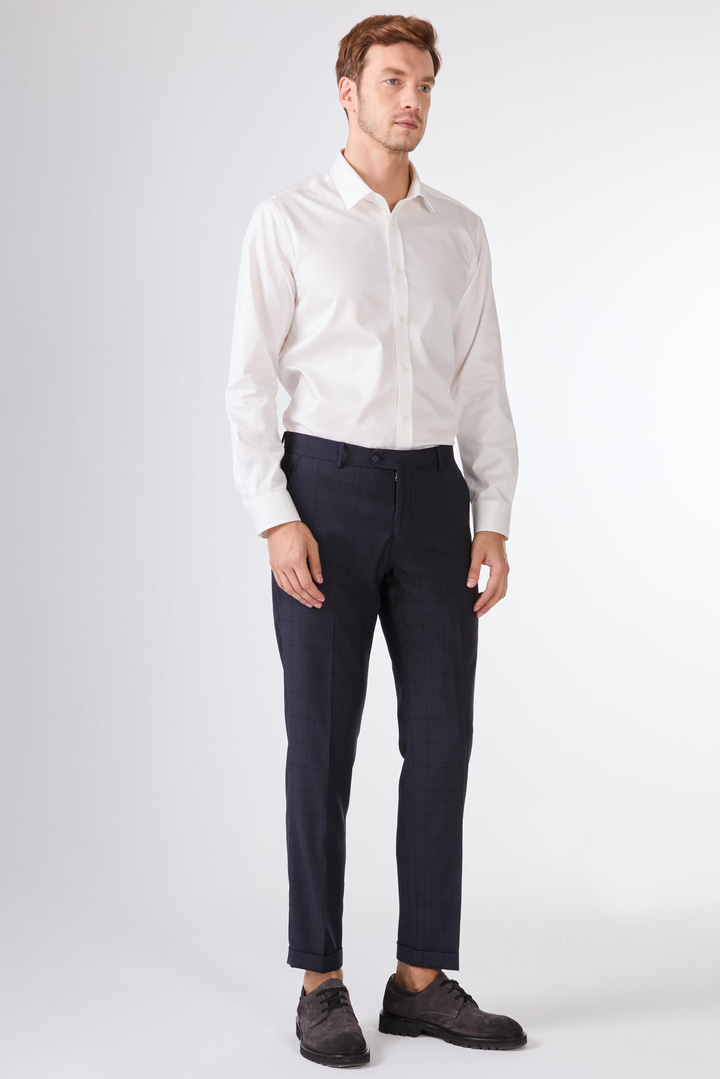 Koyu Lacivert Balıksırtı Slim Fit Erkek Takım Elbise