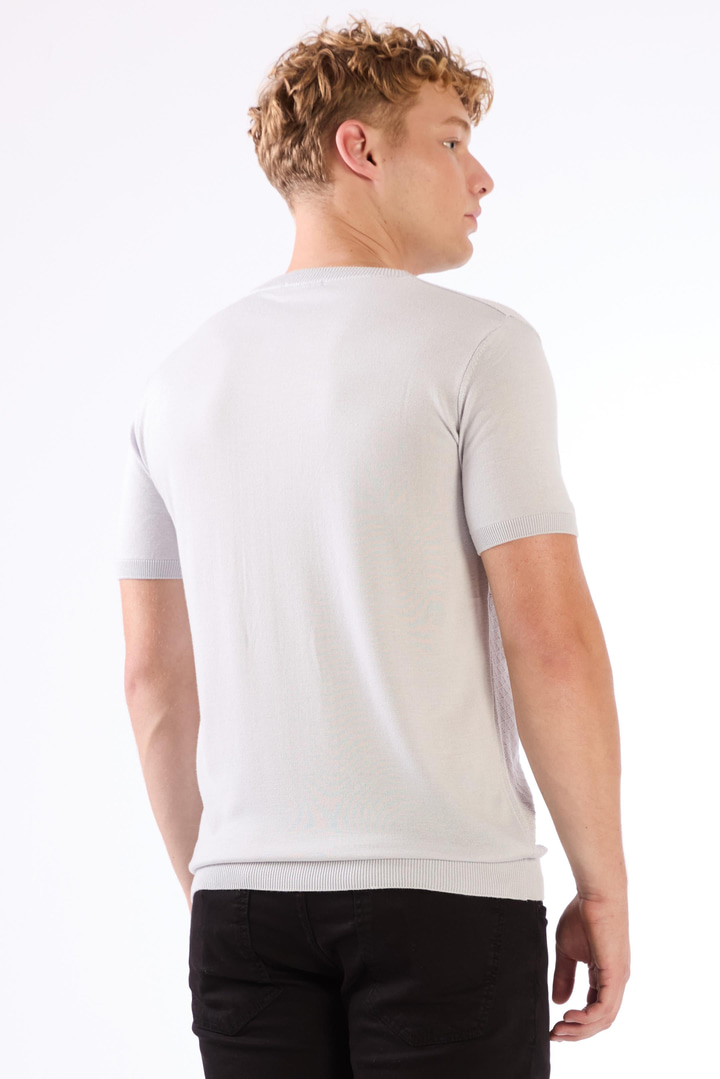 Açık Gri O Yaka Düz Renk Kısa Kollu Slim Fit Triko Tshirt