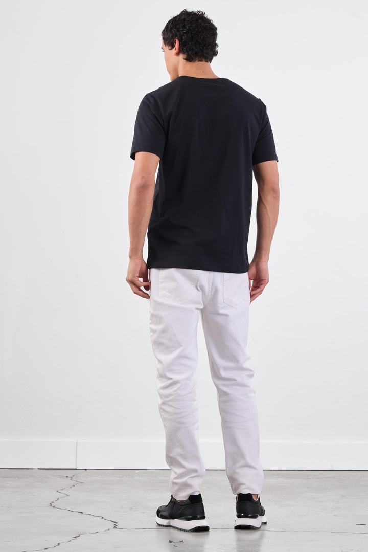 Siyah V Yaka Pamuklu Düz Renk Slim Fit Erkek T-shirt