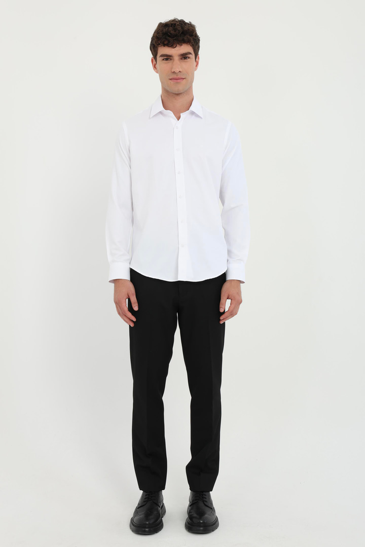 Beyaz Klasik Yaka Slim Fit Gömlek 