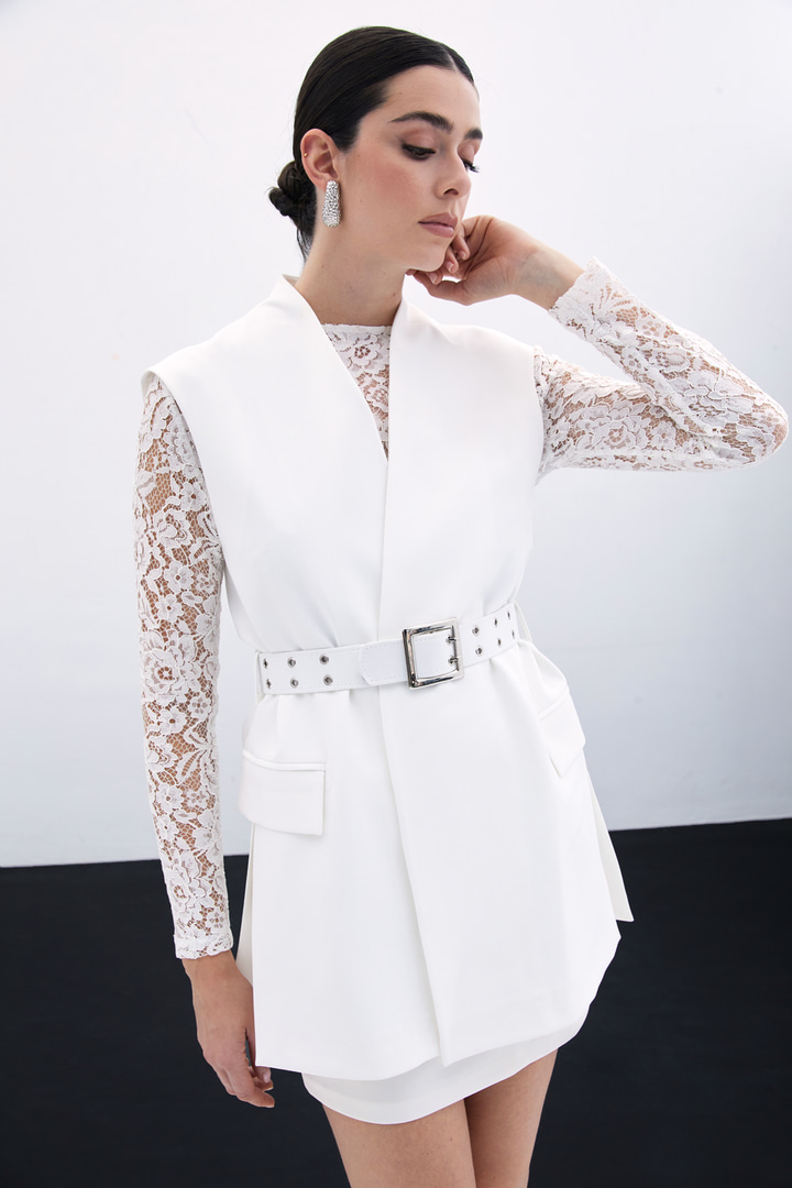 Kemerli Uzun Yelek - Ekru