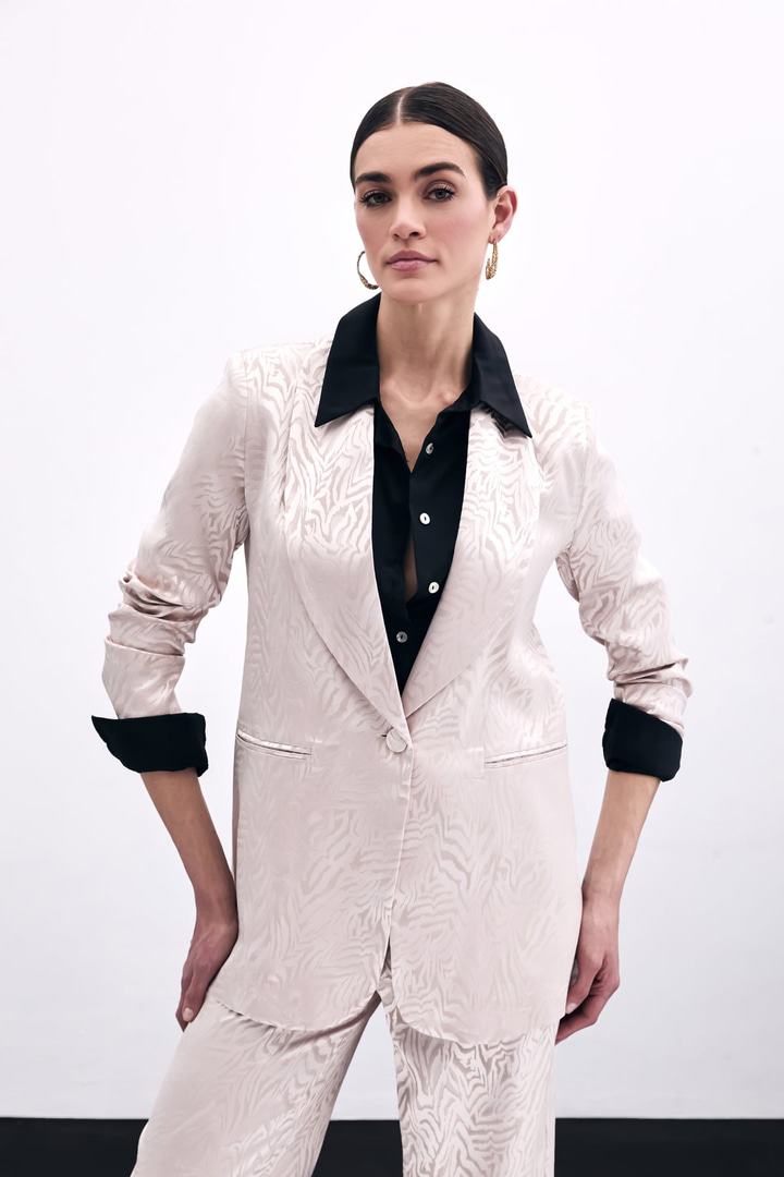 Zebra Desenli Ceket - Pudra