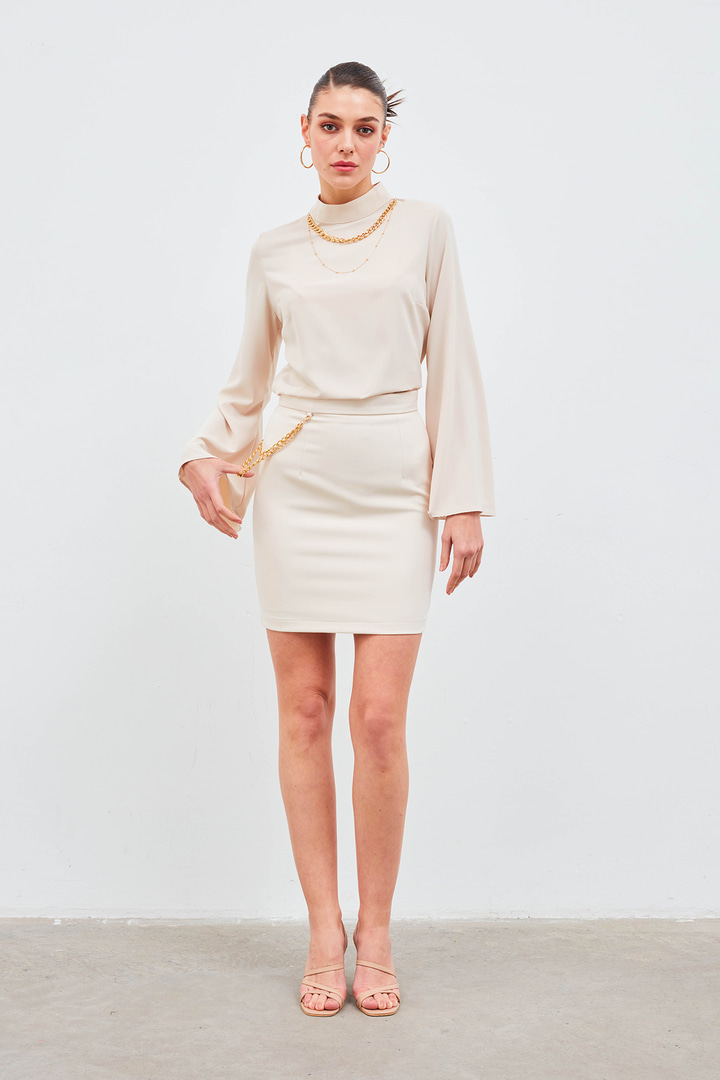 Zincir Aksesuarlı Mini Etek - BEJ