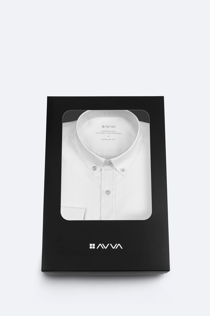 Beyaz Düğmeli Yaka Hediye Kutulu %100 Pamuk Basic Gömlek