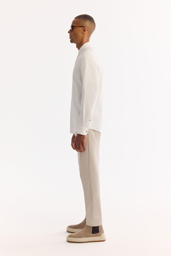 Beyaz Düğmeli Yaka Pamuklu Soft Touch Gömlek