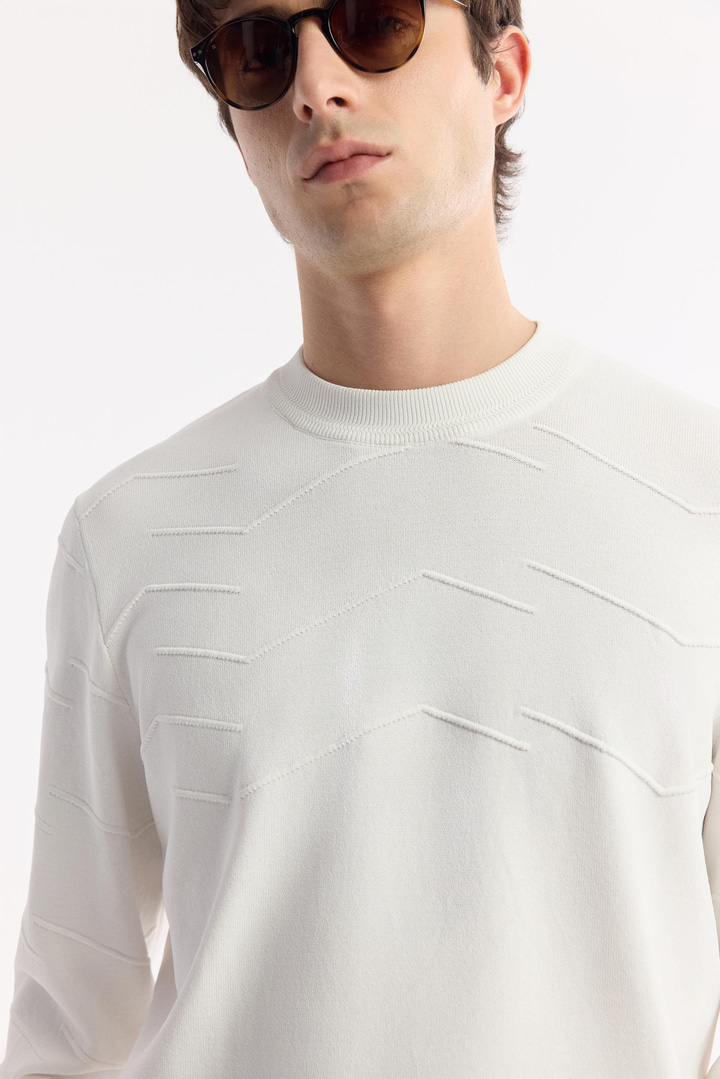 Ekru Bisiklet Yaka Dokulu Rayon Tüylenmeyen Triko Kazak