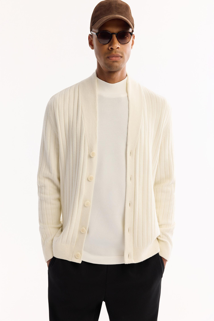 Ekru Şal Yaka Düğmeli Soft Touch Çizgili Hırka