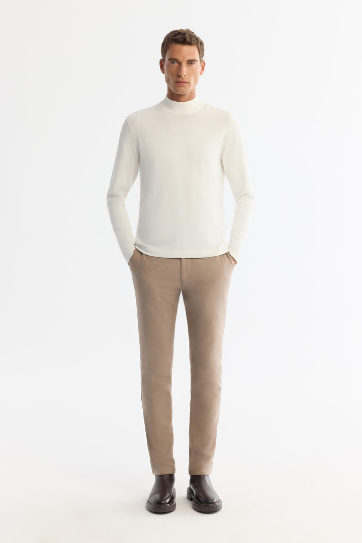 Ekru Yarım Balıkçı Yaka Rayon Tüylenmeyen Triko Kazak