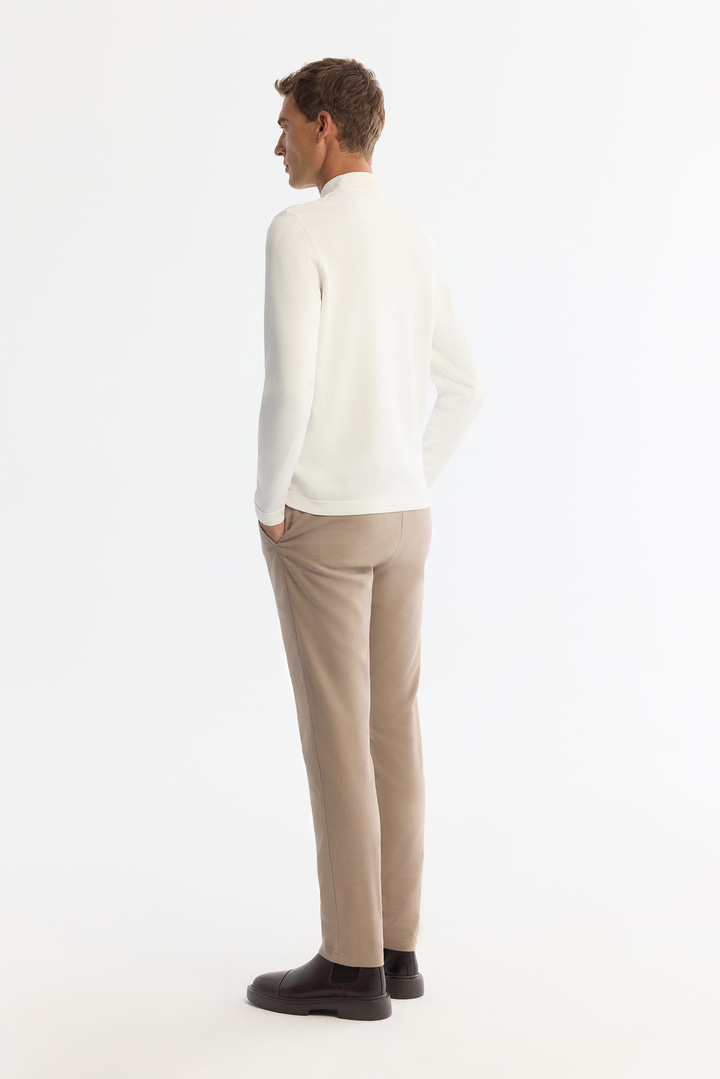 Ekru Yarım Balıkçı Yaka Rayon Tüylenmeyen Triko Kazak