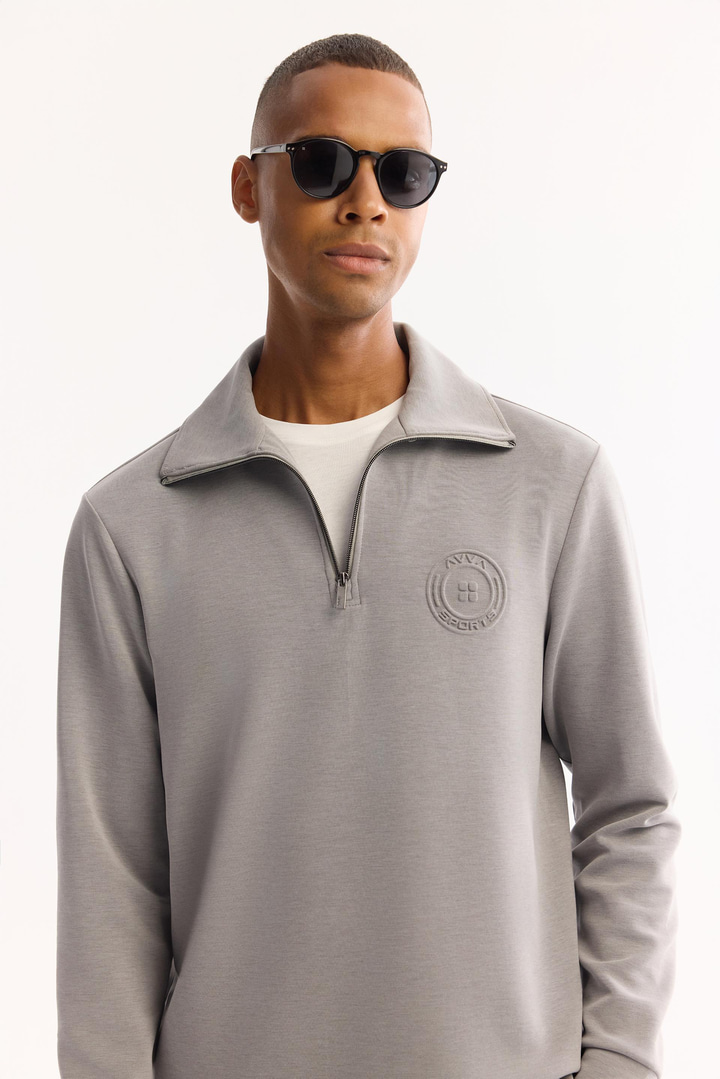 Gri Dik Yaka Fermuarlı Soft Touch Baskılı Sweatshirt