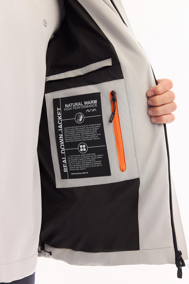 Gri Kapüşonlu %100 Kaz Tüyü Su İtici Rüzgar Geçirmez -7 Dereceye Dayanıklı Şişme Mont