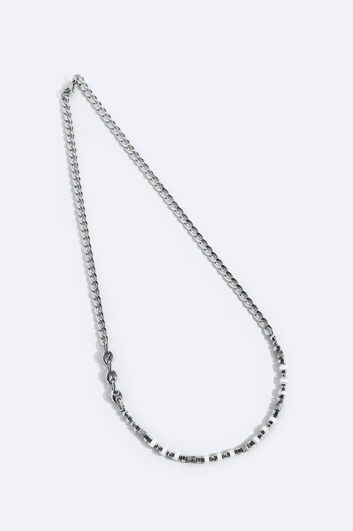 Gri  %100 Çelik Kolye