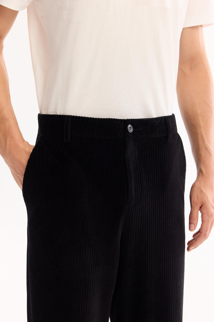 Siyah Pamuklu Soft Touch Kadife Pantolon