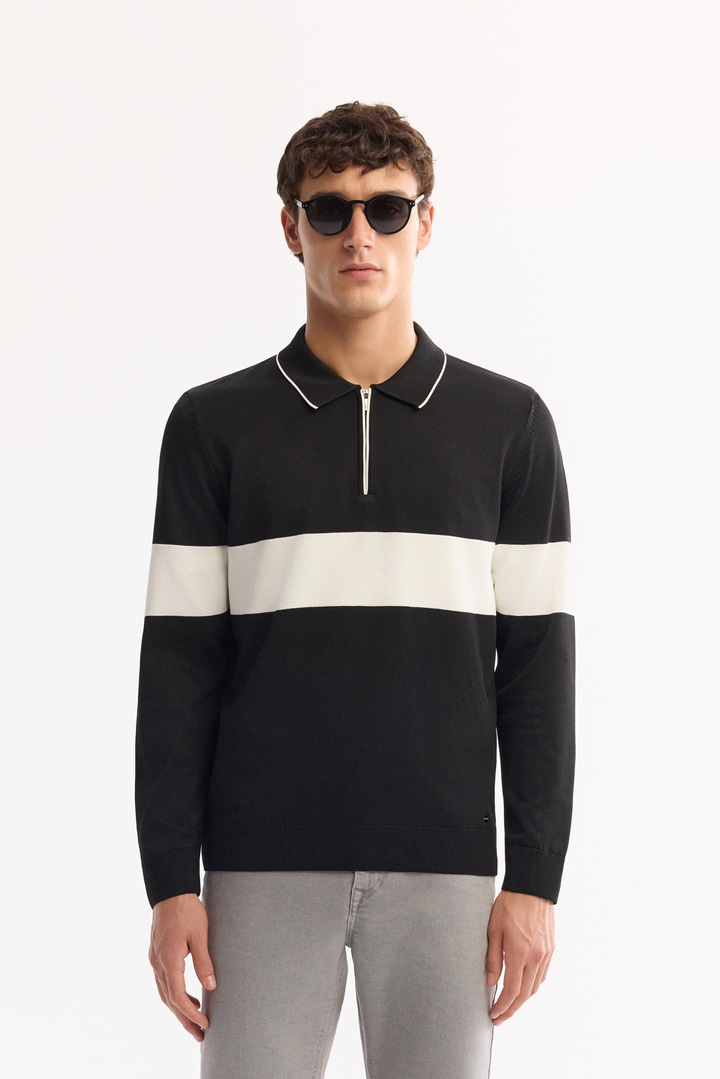 Siyah Polo Yaka Fermuarlı Çizgili Triko Kazak