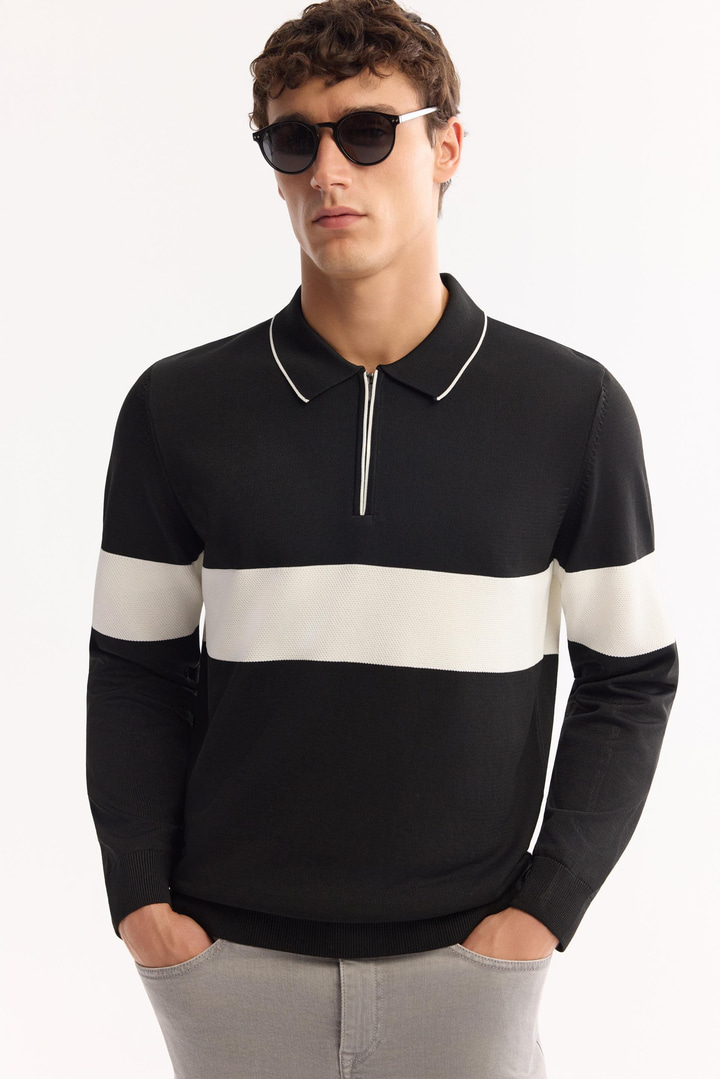 Siyah Polo Yaka Fermuarlı Çizgili Triko Kazak