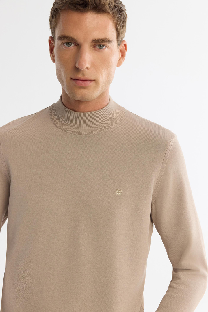 Vizon Yarım Balıkçı Yaka Rayon Tüylenmeyen Triko Kazak