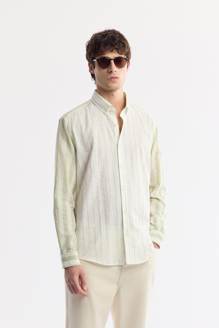 Yeşil Düğmeli Yaka Çizgili Keten Karışımlı Gömlek