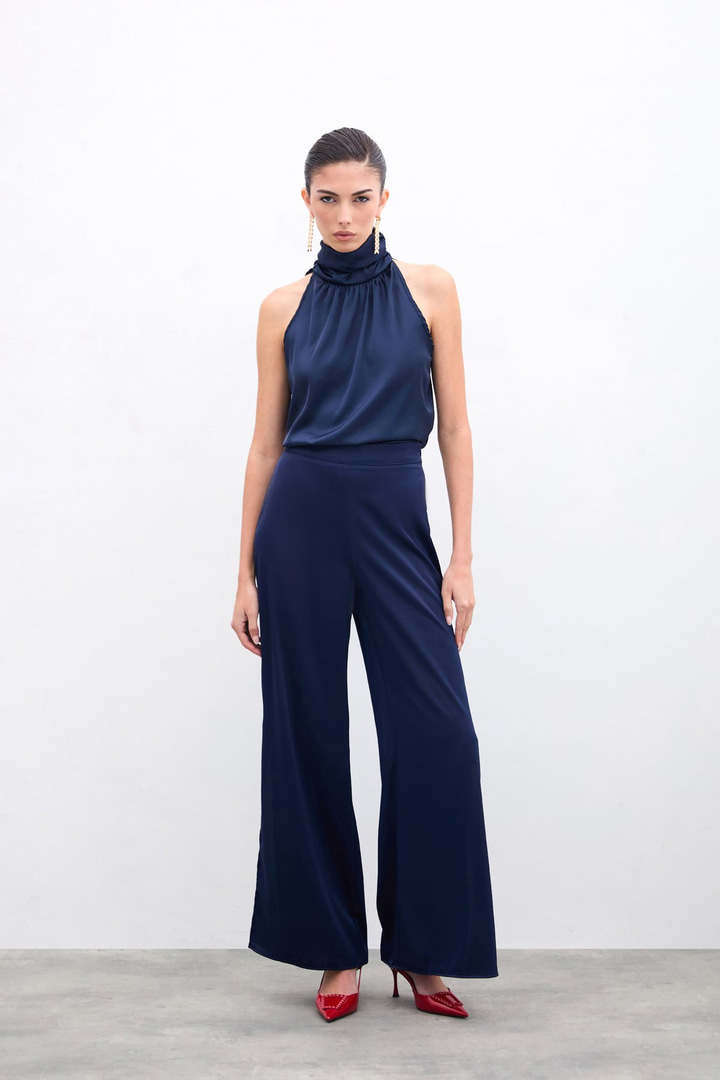 Boğazlı Kolsuz Bluz - Lacivert