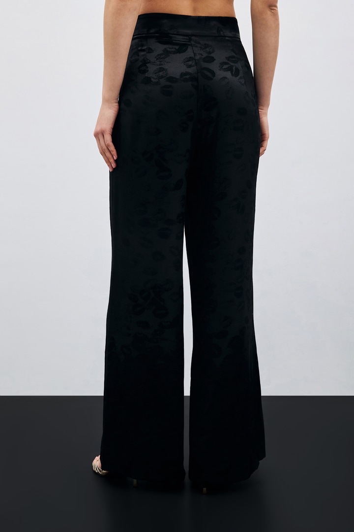 Bol Paça Desenli Pantolon - Siyah