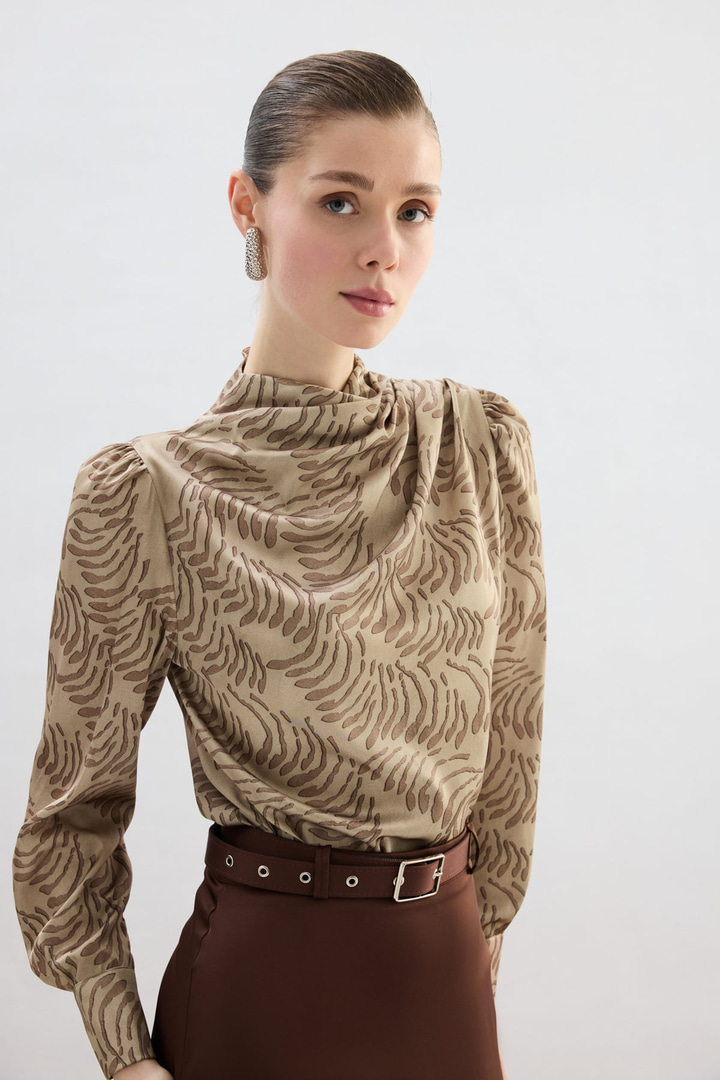 Drape Detaylı Desenli Bluz - Vizon