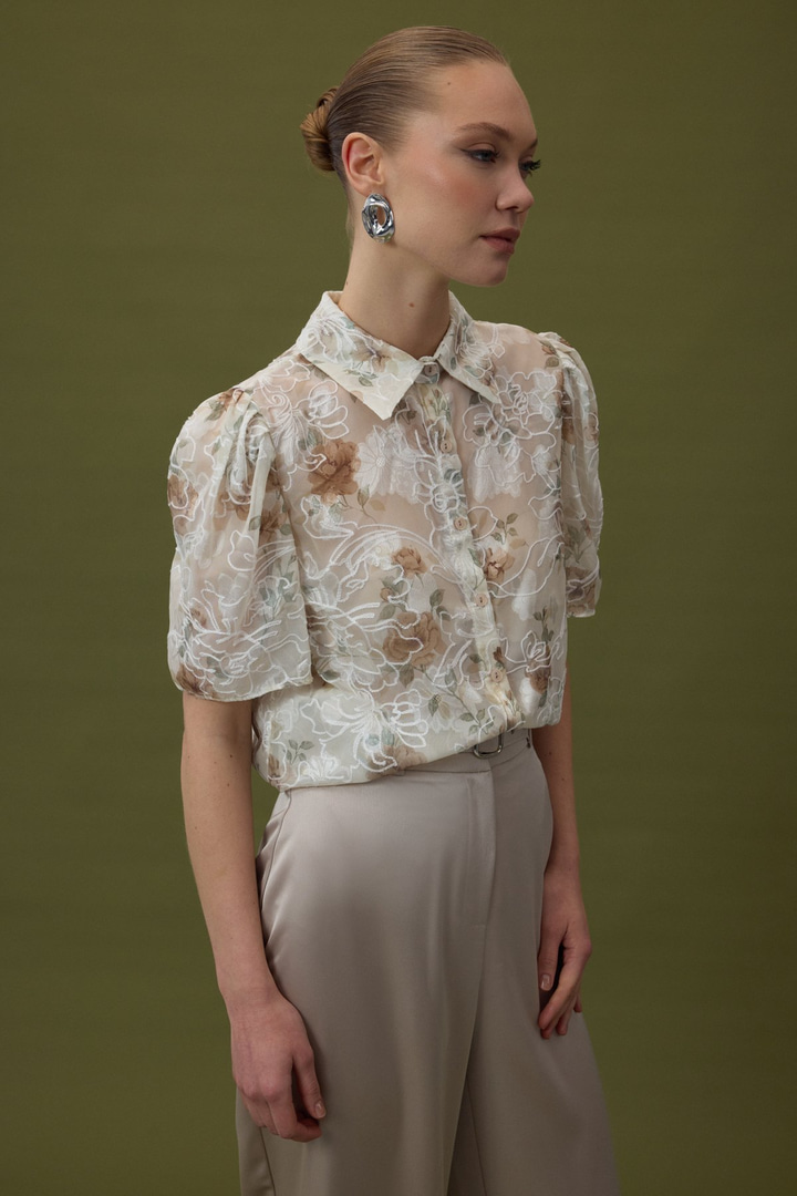 Nakışlı Kısa Kollu Gömlek - Vizon